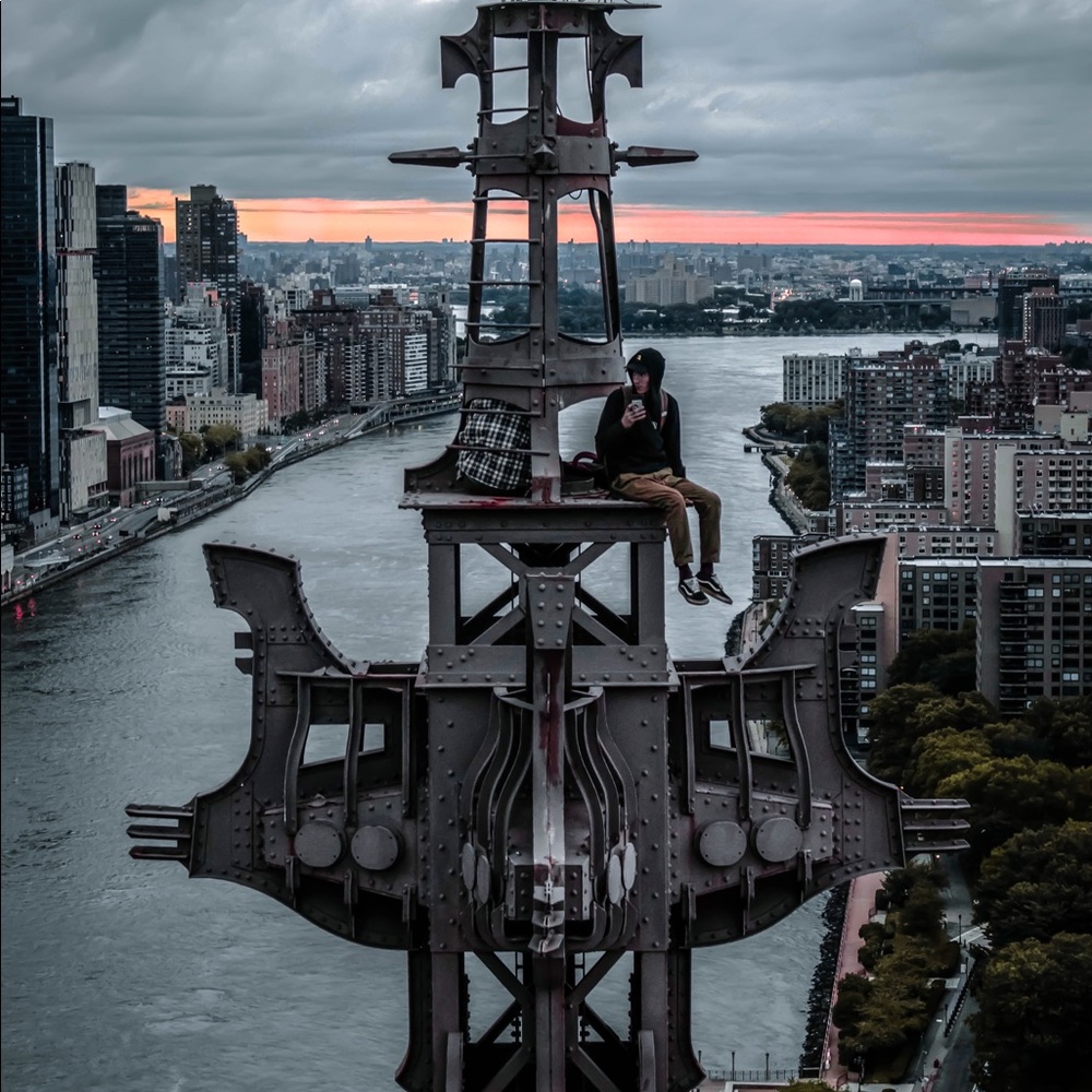 Meet your Posher, Hunter